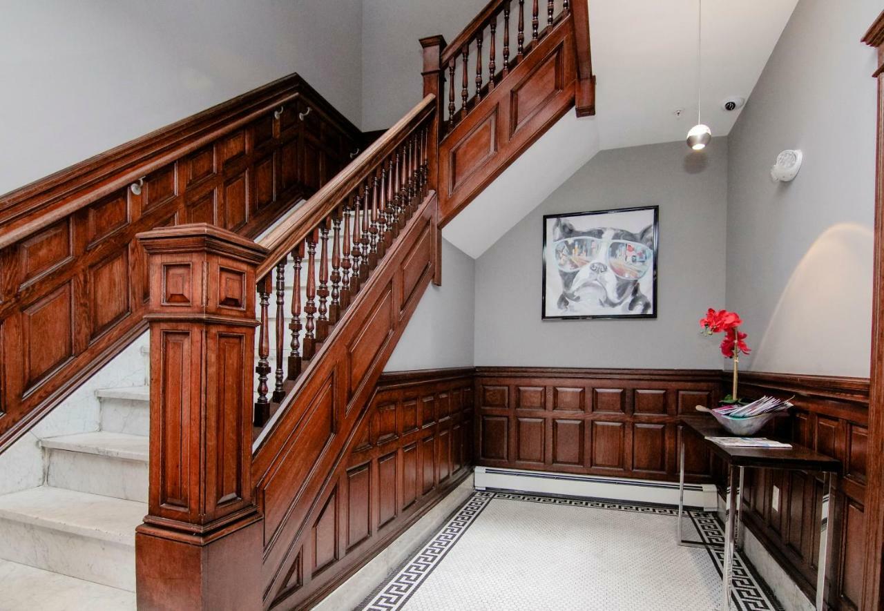 A Stylish Stay W/ A Queen Bed, Heated Floors.. #36 Brookline Exterior photo